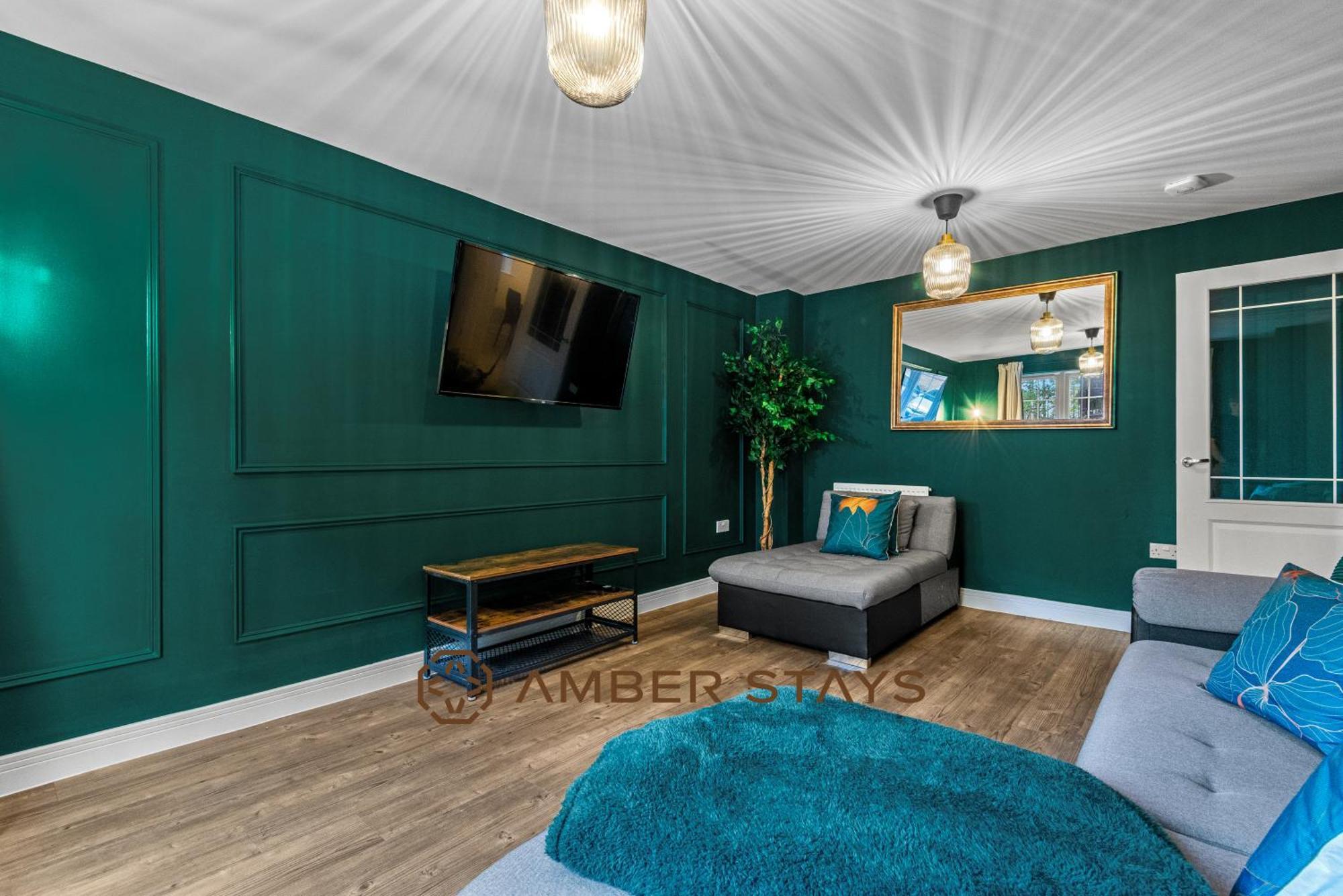 Spacious 5 Bed House In Reading By Amber Stays, Perfect For Business & Contractors, Sleeps 12! Экстерьер фото